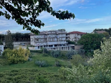 Foto Appartamento a Massignano di 120 m² con 8 locali in vendita