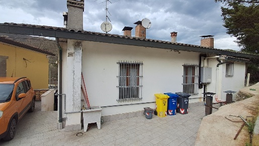 Foto Appartamento a Dovadola di 147 m² con 5 locali in vendita