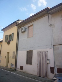 Foto Villa singola a Paderno Ponchielli Centro di 150 m² con 3 locali