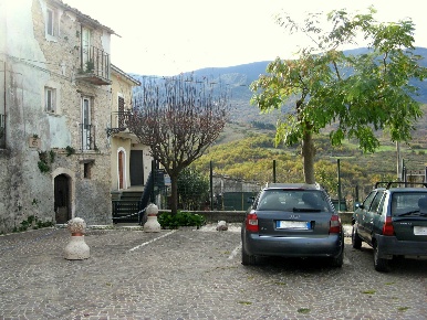 Foto Villa a schiera in Via San Nicola 29, Bolognano in vendita