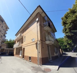 Foto Appartamento in Via Vittorio Veneto 11, Strevi di 68 m² con 3 locali