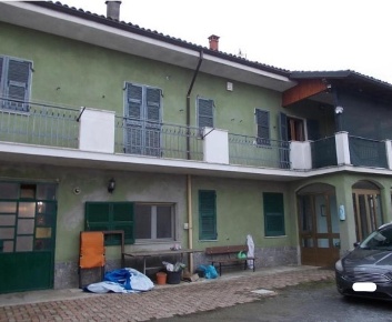 Foto Villa a schiera in Vicolo Monzambano 10, Frugarolo Centro di 197 m²