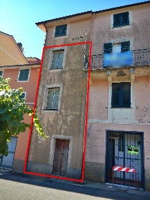 Foto Appartamento in Via Veleura 11, Castiglione Chiavarese Velva di 75 m²