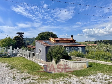Foto Villa unifamiliare in Via Pisana Livornese 47, Castellina Marittima