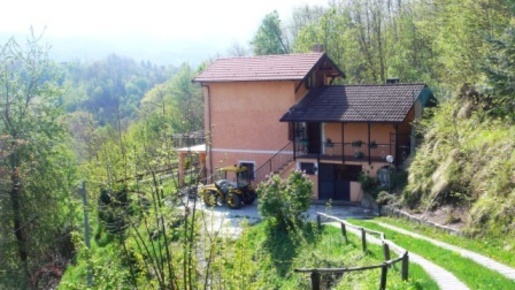 Foto Villa singola a Sassello Centro di 150 m² con 10 locali in vendita