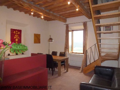 Foto Appartamento in Piazza del Popolo, Casale Marittimo di 62 m²