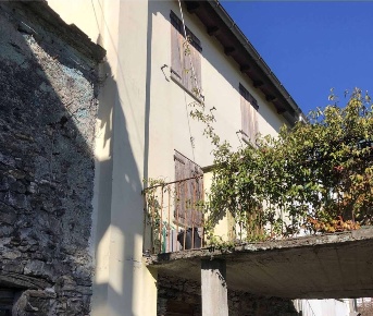 Foto Villa a schiera in Frazione Vallebuona 7, Lumarzo Vallebuona di 230 m²