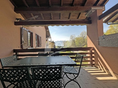 Foto Appartamento in Via Montenero 110, Monvalle Centro di 84 m² in affitto
