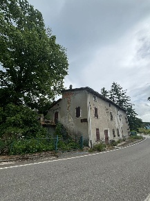 Foto Villa singola a Terenzo di 120 m² con 8 locali in vendita