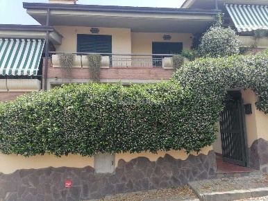 Foto Villa a schiera in Via Guglielmo Quattrucci 250, Grottaferrata Centro
