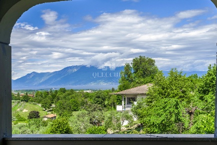 Foto Villa unifamiliare in Via Monstagol, Soiano del Lago di 392 m²
