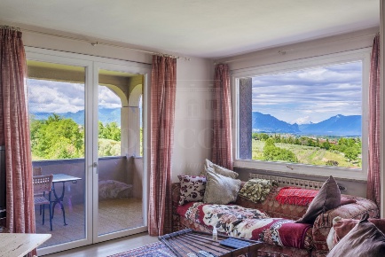 Foto Villa unifamiliare in Via Monstagol, Soiano del Lago di 392 m²