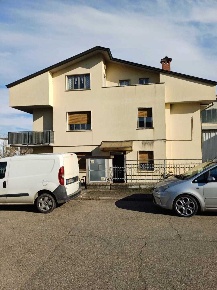 Foto Appartamento a Solignano di 110 m² con 5 locali in vendita