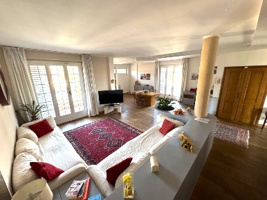 Foto Appartamento in Via Agostino Bruno, Prato Villa Fiorita di 200 m²