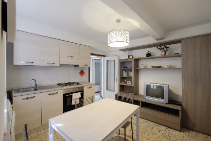 Foto Appartamento a Sassello Centro di 98 m² con 4 locali in vendita