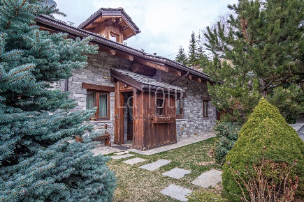 Foto Appartamento in Frazione Montroz, Cogne di 124 m² con 4 locali