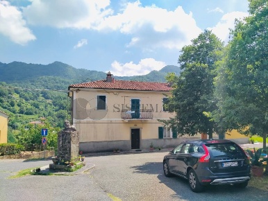 Foto Appartamento in Via Greti di Durasca 30, Calice al Cornoviglio