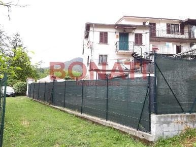 Foto Appartamento a Calice al Cornoviglio di 115 m² con 6 locali in vendita