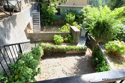 Foto Appartamento a Sassello Centro di 90 m² con 5 locali in vendita