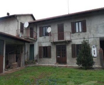 Foto Appartamento in Via Mairano 50, Montechiaro d'Asti Centro di 142 m²