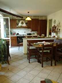 Foto Appartamento a Sassello Centro di 110 m² con 6 locali in vendita