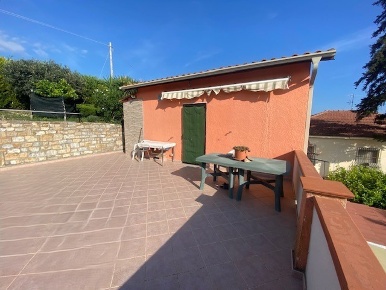 Foto Villa singola in Regione Avreghi, Cipressa di 56 m² con 2 locali