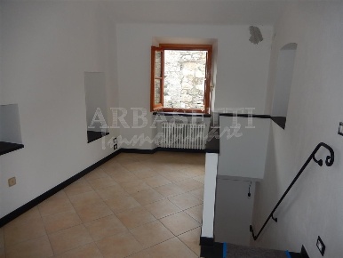 Foto Appartamento in Via alla Chiesa, Castiglione Chiavarese Velva di 60 m²