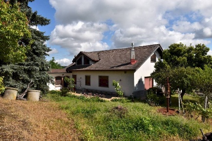 Foto Villa unifamiliare in Regione Roncogennaro, Bistagno di 272 m²