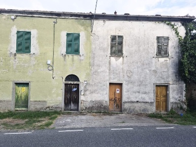 Foto Villa unifamiliare a Sesta Godano Centro di 180 m² con 7 locali