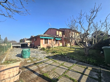 Foto Villa unifamiliare in Via delle roncaglie 5, Roncaro Centro di 190 m²