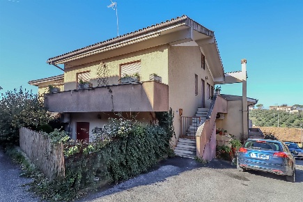 Foto Appartamento in loc.Sant'Antimo, Nazzano di 117 m² con 5 locali