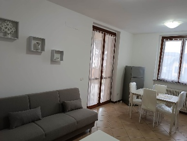 Foto Appartamento a Parona di 76 m² con 3 locali in vendita
