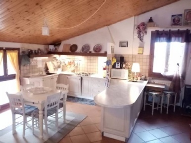 Foto Appartamento in LOCALITA' RONCACCE 94, Camugnano di 80 m² con 4 locali
