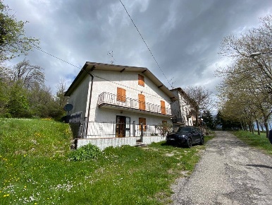 Foto Villa unifamiliare in Via molino mogne 3/a, Camugnano di 204 m²