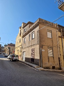 Foto Appartamento a Campofiorito di 100 m² con 3 locali in vendita