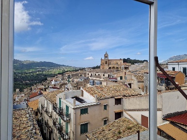 Foto Appartamento in Via Roma  34, Giuliana di 96 m² con 2 locali