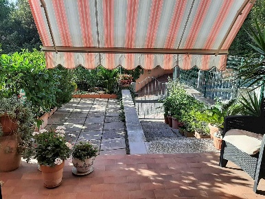 Foto Appartamento in Via Roma, Castellina Marittima in vendita