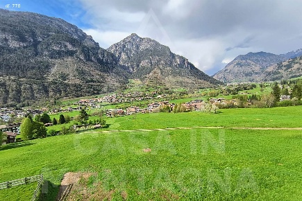 Foto Appartamento a Ziano di Fiemme Centro di 80 m² con 4 locali in vendita