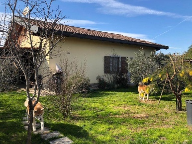 Foto Villa unifamiliare a Carbonara Scrivia di 140 m² con 6 locali