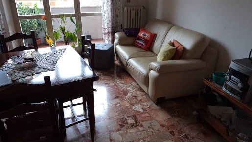 Foto Appartamento a Rosora Angeli di 100 m² con 6 locali in vendita