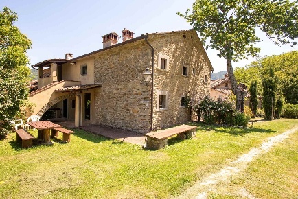 Foto Appartamento in SERIGNANA - Castagno d'Andrea, San Godenzo di 90 m²