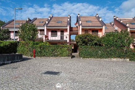 Foto Appartamento in VIA DEL VILLAGGIO  SNC, Monterosso al Mare in vendita
