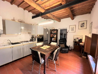 Foto Appartamento a Riparbella di 54 m² con 3 locali in vendita