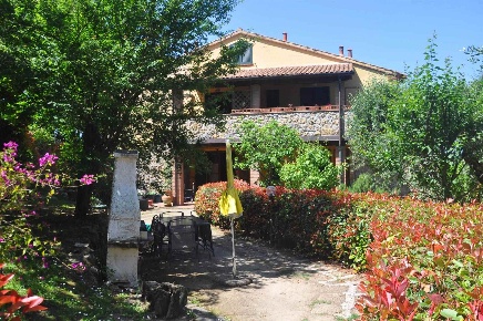 Foto Appartamento in Via dei Gelsinelli, Santa Luce di 70 m² con 3 locali