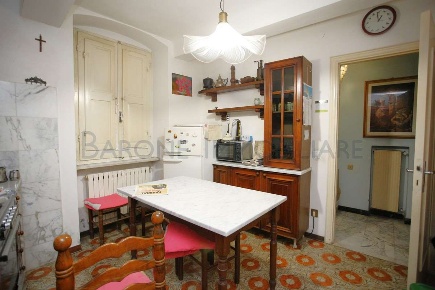 Foto Appartamento in via Felice Cavallotti 155ter, Massa Centro di 85 m²