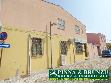 Foto Appartamento in CORSO ELEONORA 102, Nurachi di 75 m² con 3 locali