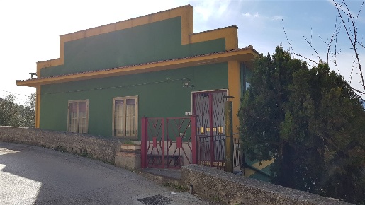 Foto Appartamento in Viale della Vittoria 98, Aquara di 160 m² con 6 locali