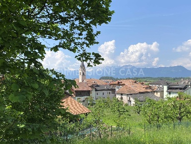 Foto Appartamento a Cavareno di 85 m² con 3 locali in vendita