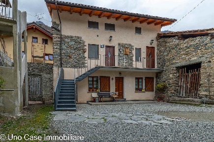 Foto Appartamento in frazione favad  23, Issogne in vendita