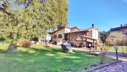 Foto Villa unifamiliare a Arcinazzo Romano Altipiani Di Arcinazzo di 240 m²